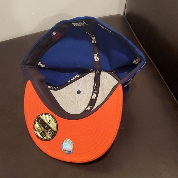 New hat size 8 - Picture 2 of 2